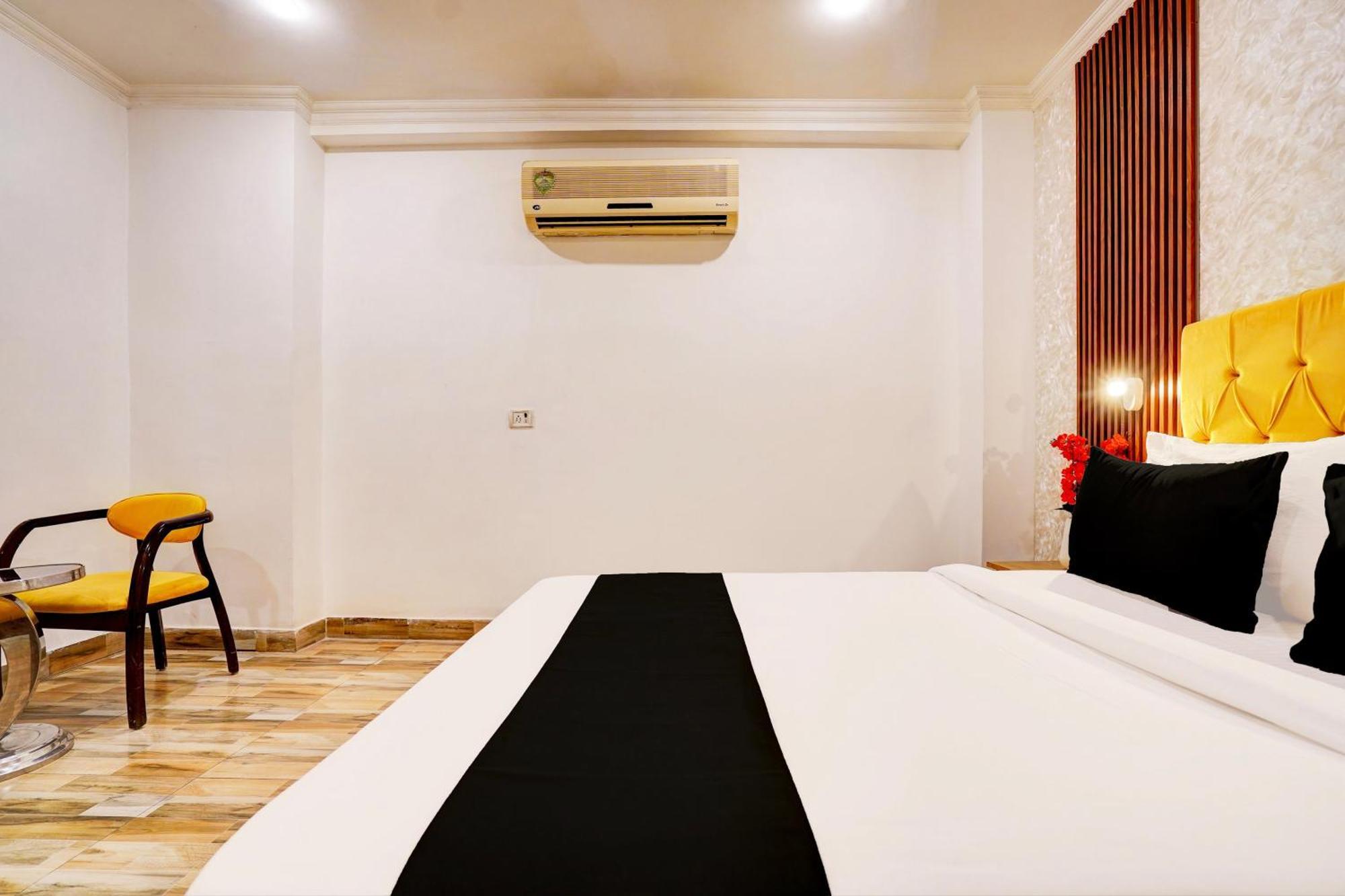 Hotel Jp Palace Yeni Delhi Dış mekan fotoğraf
